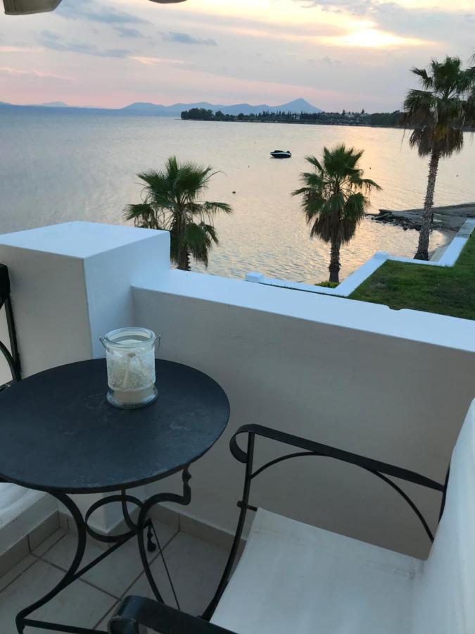 Eretria Divine Sea View Apartment Екстериор снимка